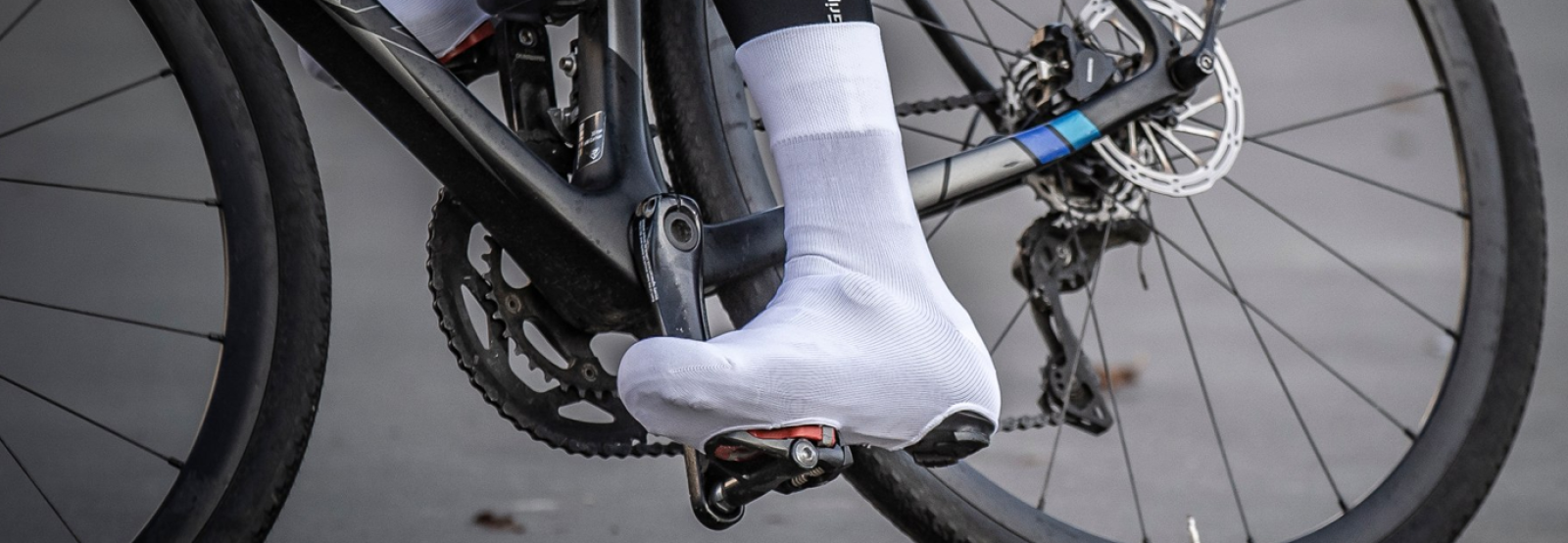 Shop cycling shoe covers, including toe covers, booties, and more at EurekaBike.