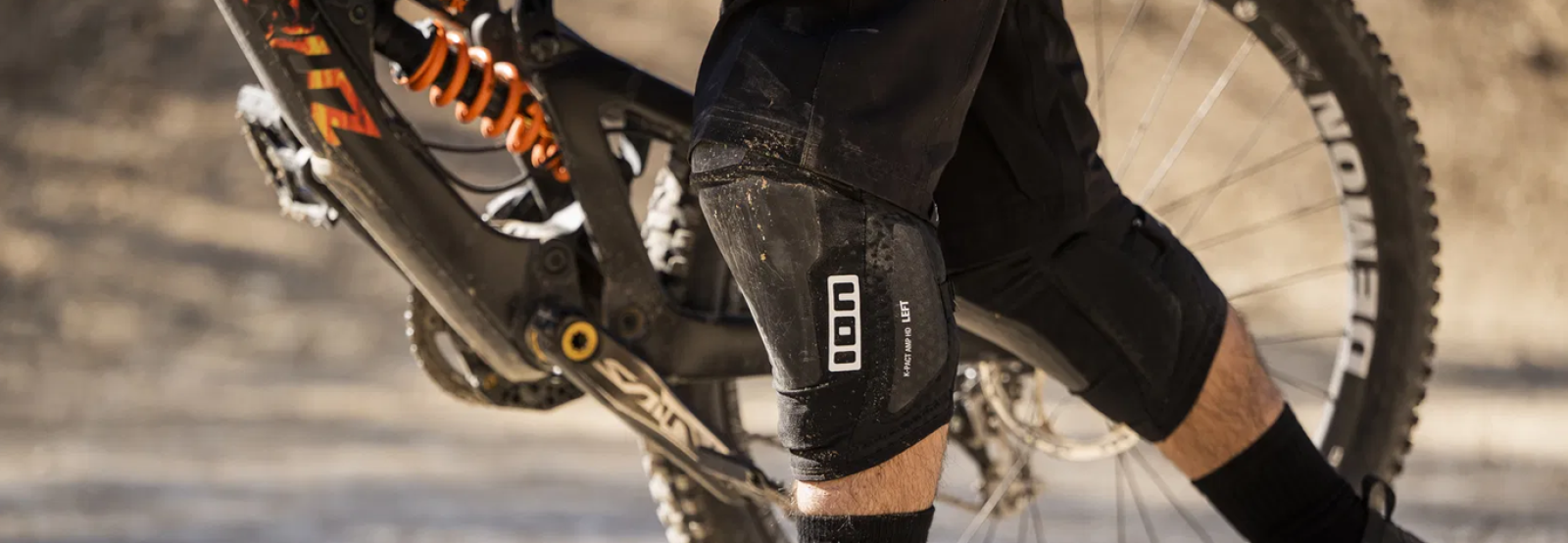 Cycling kneeguards for MTB, enduro, and downhill riding